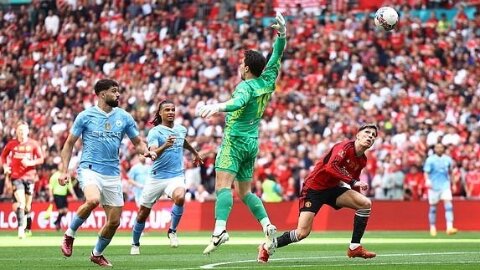 MU: Muốn đánh bại Man City cũng dễ thôi!